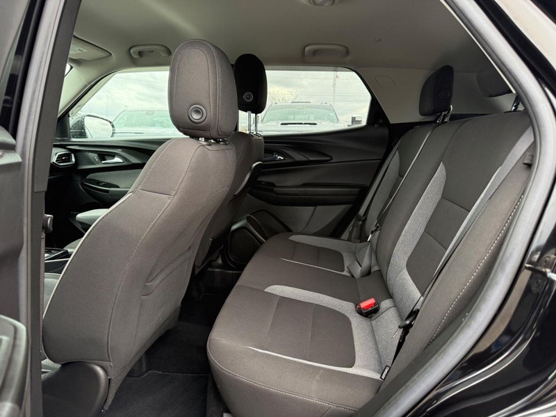 Chevrolet TrailBlazer Vehicle Full-screen Gallery Image 10