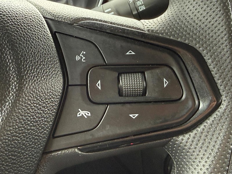 Chevrolet TrailBlazer Vehicle Full-screen Gallery Image 14