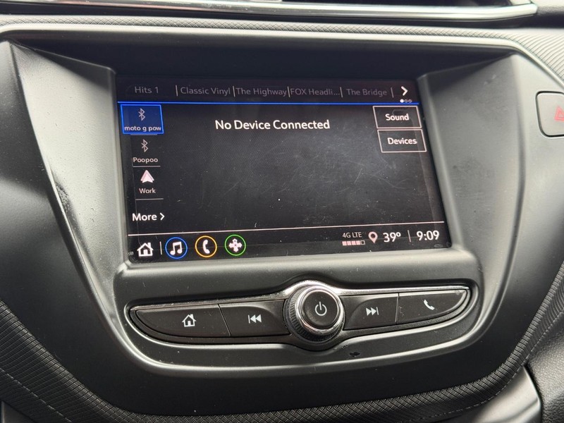 Chevrolet TrailBlazer Vehicle Full-screen Gallery Image 16