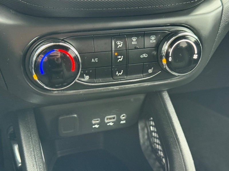 Chevrolet TrailBlazer Vehicle Full-screen Gallery Image 18