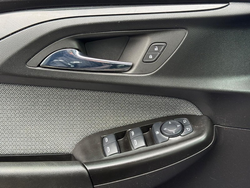 Chevrolet TrailBlazer Vehicle Full-screen Gallery Image 22