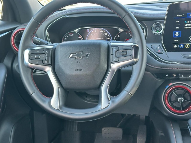 Chevrolet Blazer Vehicle Full-screen Gallery Image 12