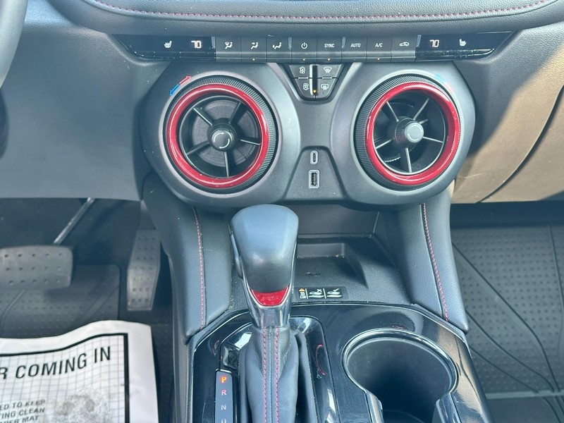 Chevrolet Blazer Vehicle Full-screen Gallery Image 14