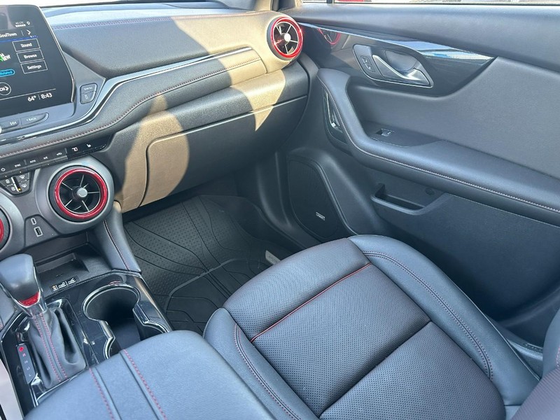 Chevrolet Blazer Vehicle Full-screen Gallery Image 15