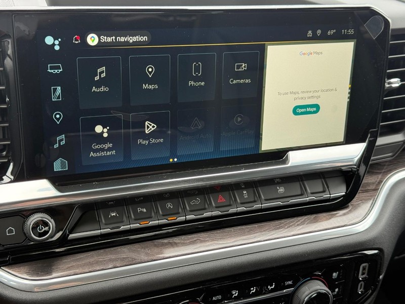 Chevrolet Silverado 1500 Vehicle Full-screen Gallery Image 10