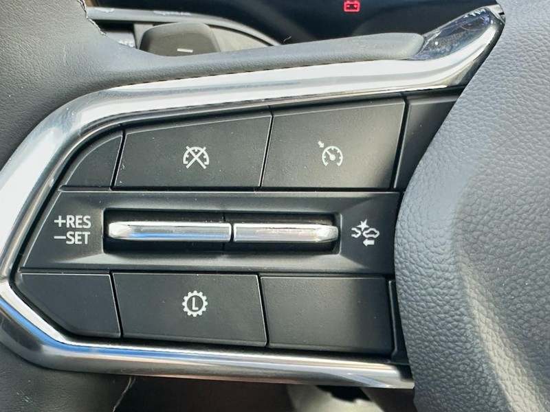 Chevrolet Equinox Vehicle Full-screen Gallery Image 11