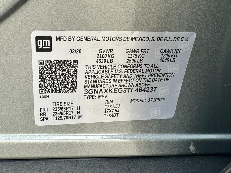 Chevrolet Equinox Vehicle Full-screen Gallery Image 15