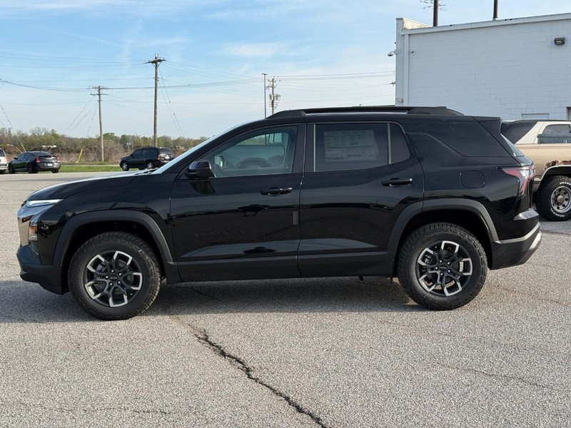 Chevrolet Equinox Vehicle Full-screen Gallery Image 2