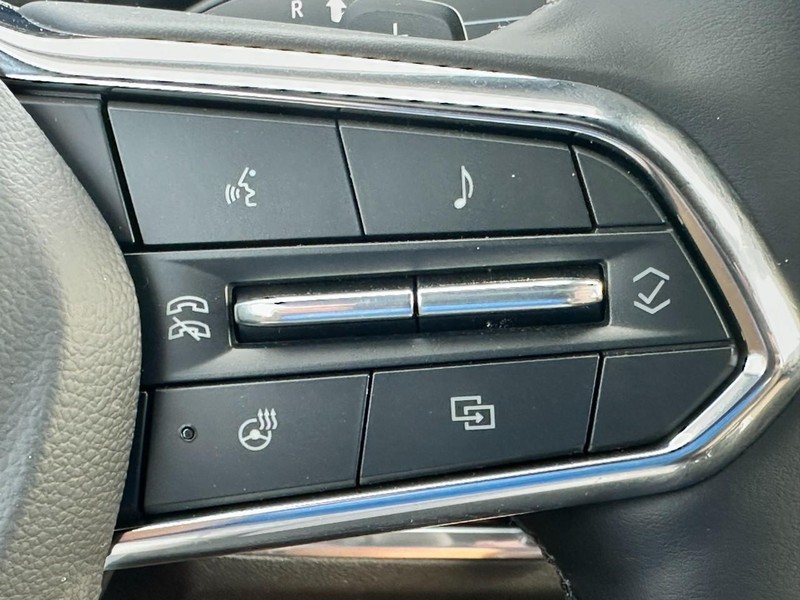 Chevrolet Equinox Vehicle Full-screen Gallery Image 12
