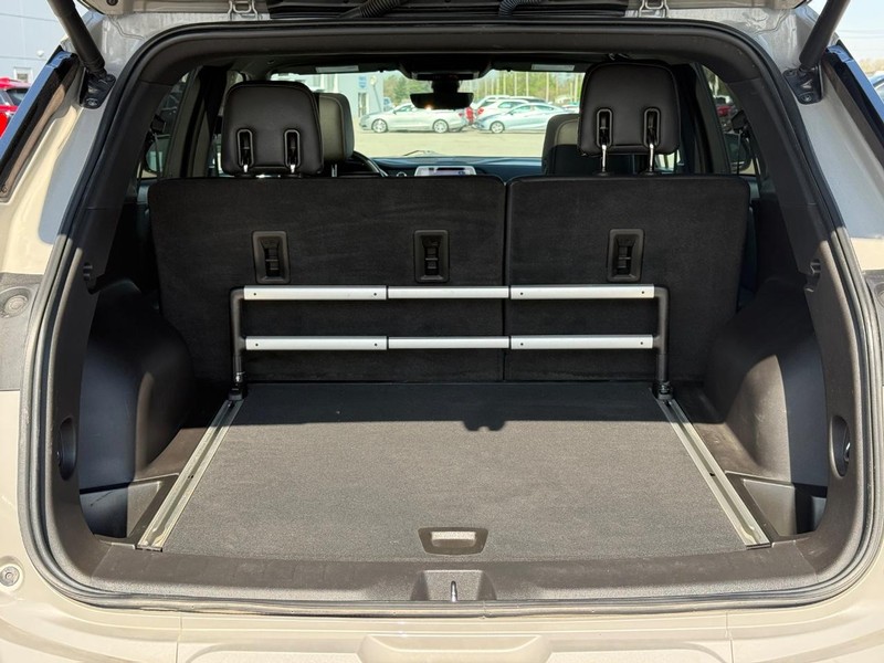 Chevrolet Blazer Vehicle Full-screen Gallery Image 6
