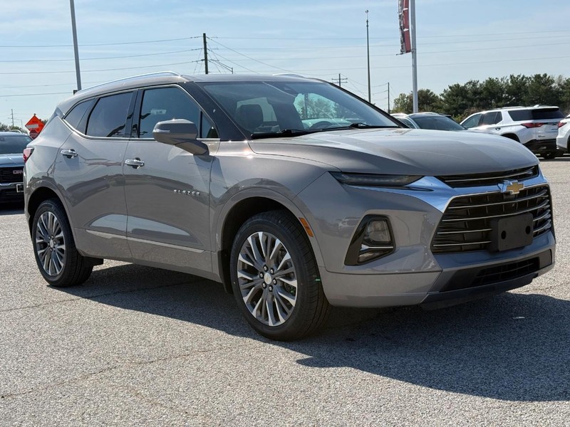 Chevrolet Blazer Vehicle Full-screen Gallery Image 8