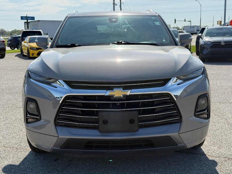 Chevrolet Blazer Vehicle Full-screen Gallery Image 9