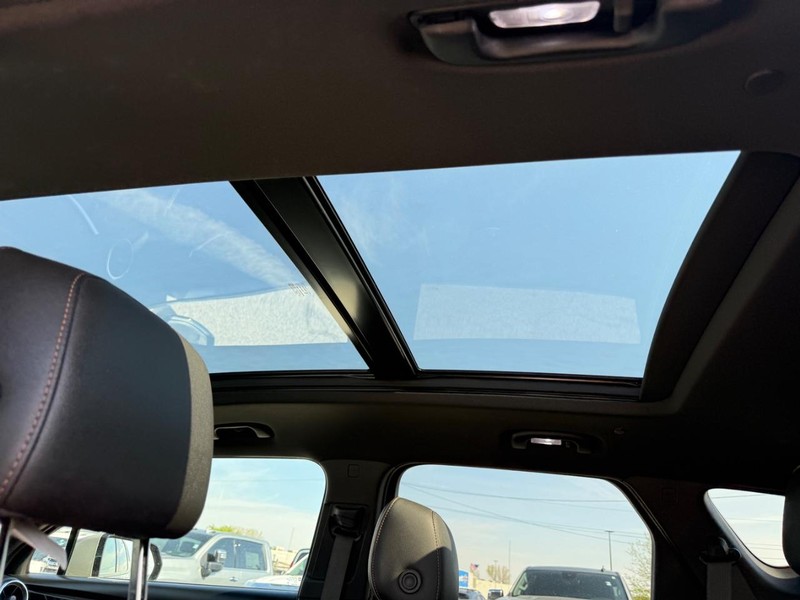Chevrolet Blazer Vehicle Full-screen Gallery Image 11