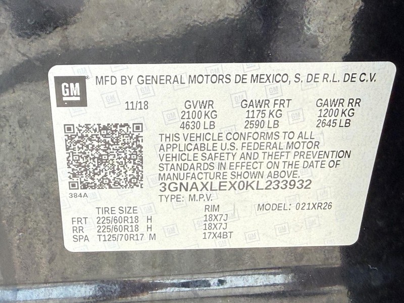 Chevrolet Equinox Vehicle Full-screen Gallery Image 24