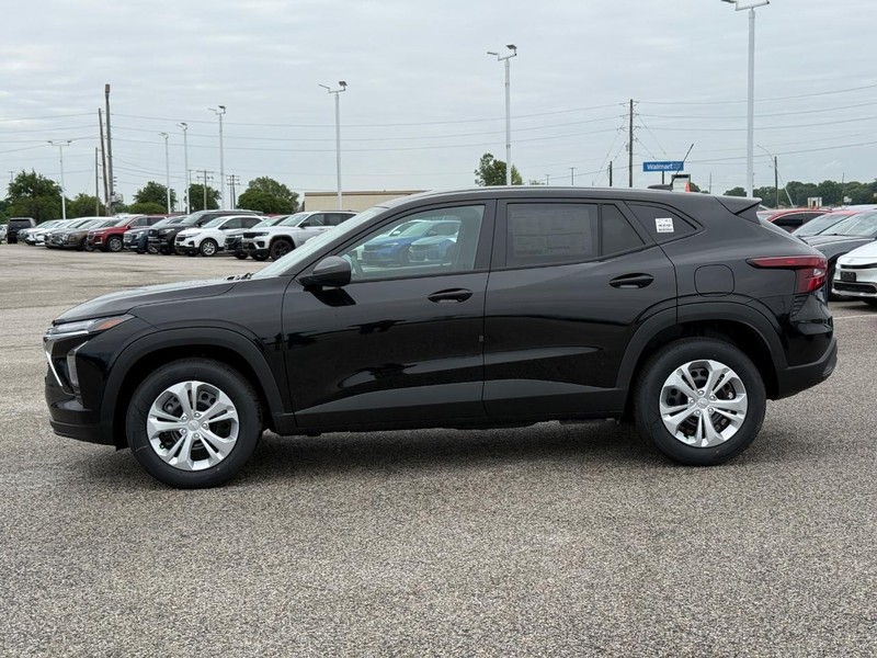 Chevrolet Trax Vehicle Full-screen Gallery Image 2