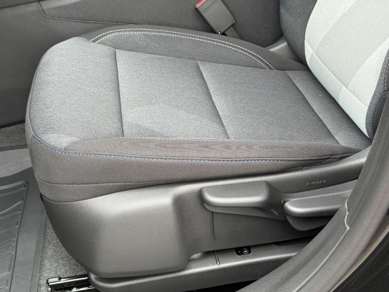 Chevrolet Trax Vehicle Full-screen Gallery Image 16
