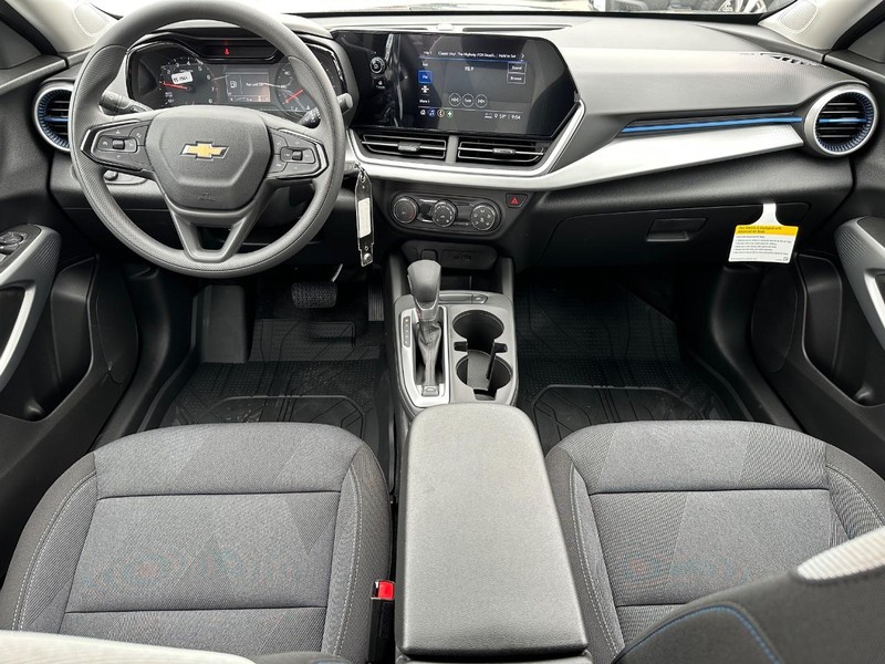 Chevrolet Trax Vehicle Full-screen Gallery Image 6