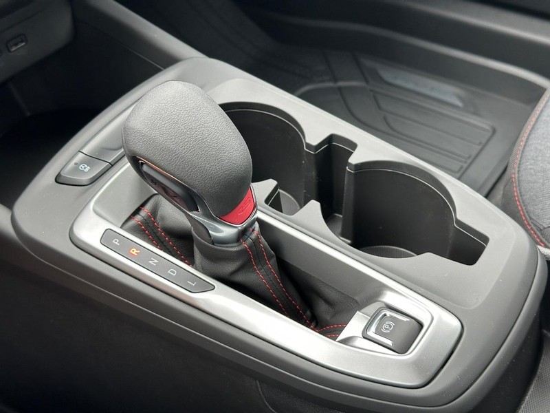 Chevrolet Trax Vehicle Full-screen Gallery Image 13
