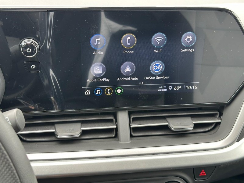 Chevrolet Trax Vehicle Full-screen Gallery Image 10