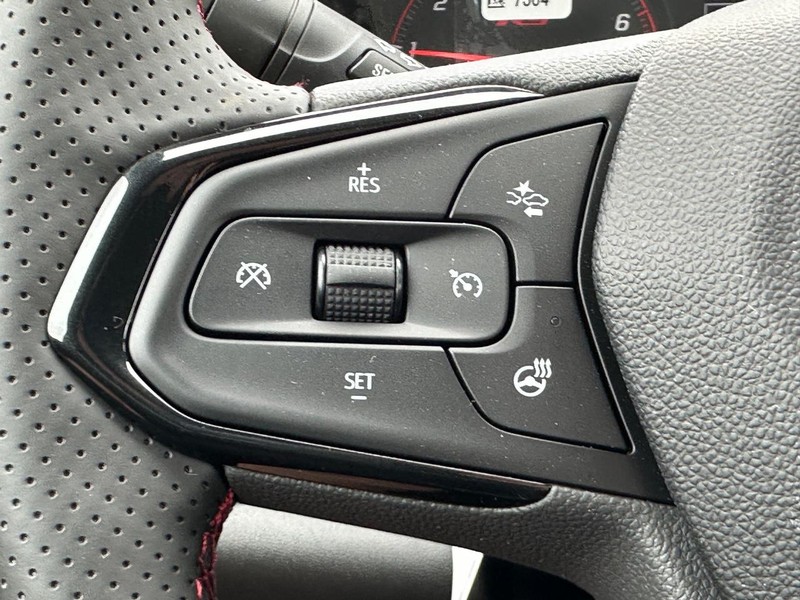 Chevrolet Trax Vehicle Full-screen Gallery Image 8