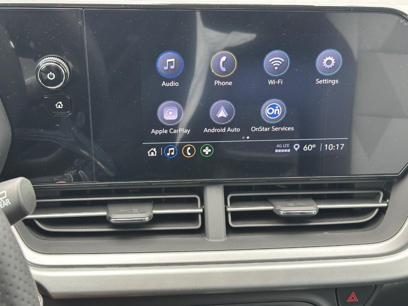 Chevrolet Trax Vehicle Full-screen Gallery Image 10