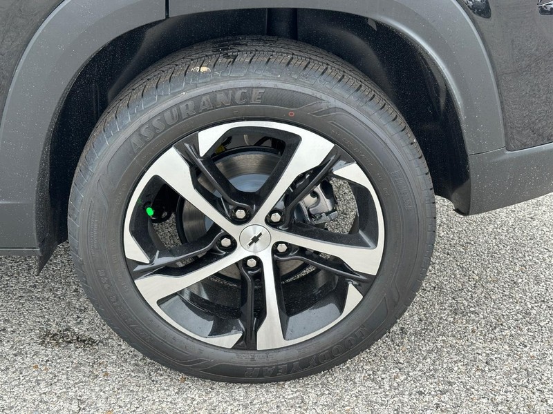 Chevrolet Trax Vehicle Full-screen Gallery Image 4