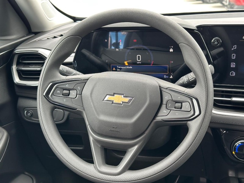 Chevrolet TrailBlazer Vehicle Full-screen Gallery Image 7
