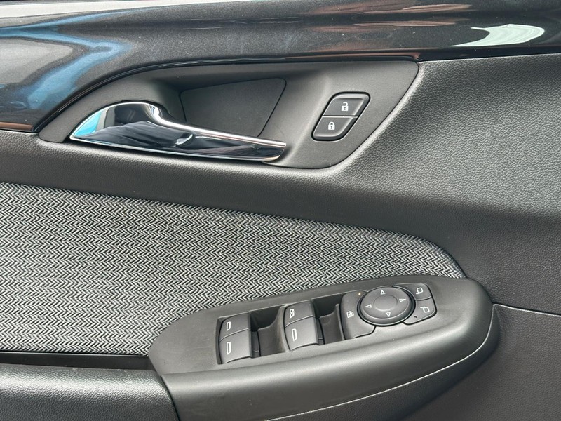 Chevrolet TrailBlazer Vehicle Full-screen Gallery Image 16