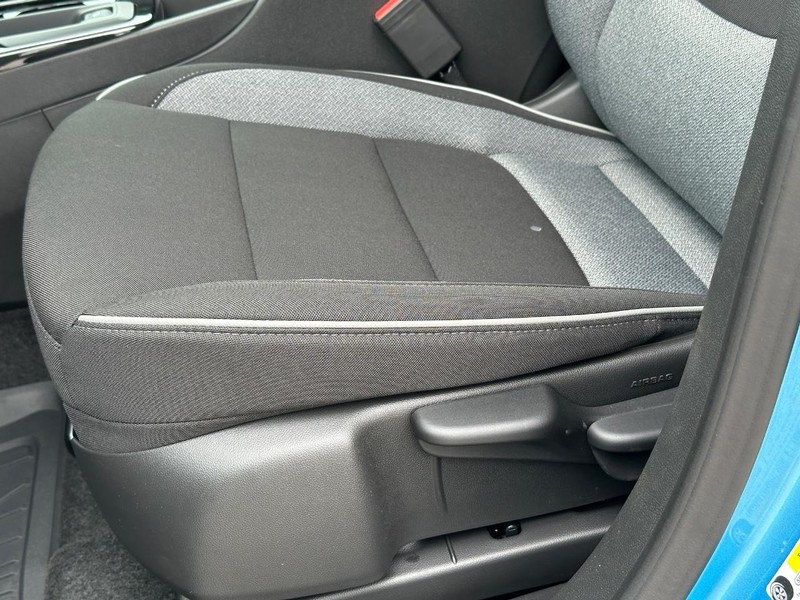 Chevrolet TrailBlazer Vehicle Full-screen Gallery Image 17