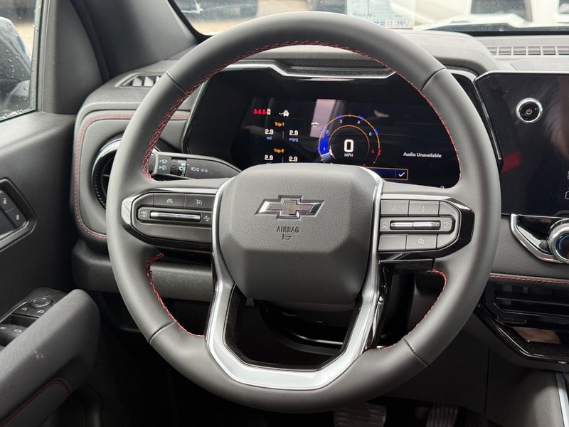 Chevrolet Colorado Vehicle Full-screen Gallery Image 7