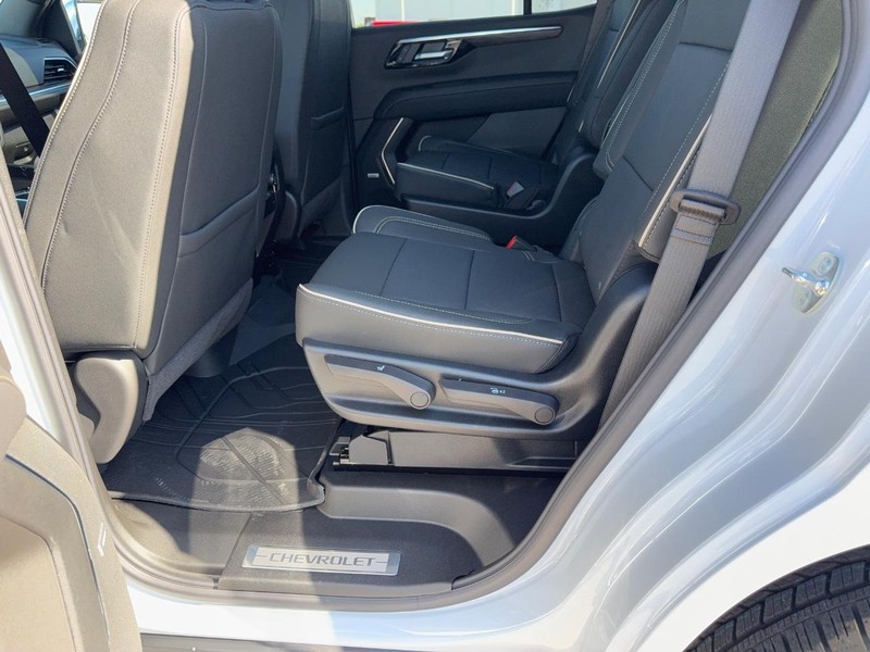 Chevrolet Tahoe Vehicle Full-screen Gallery Image 6