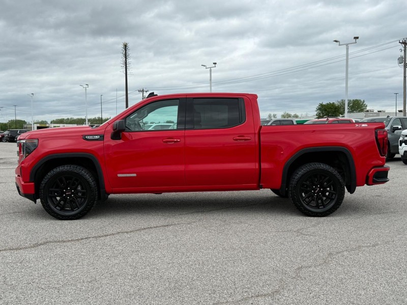 GMC Sierra 1500 Vehicle Full-screen Gallery Image 2