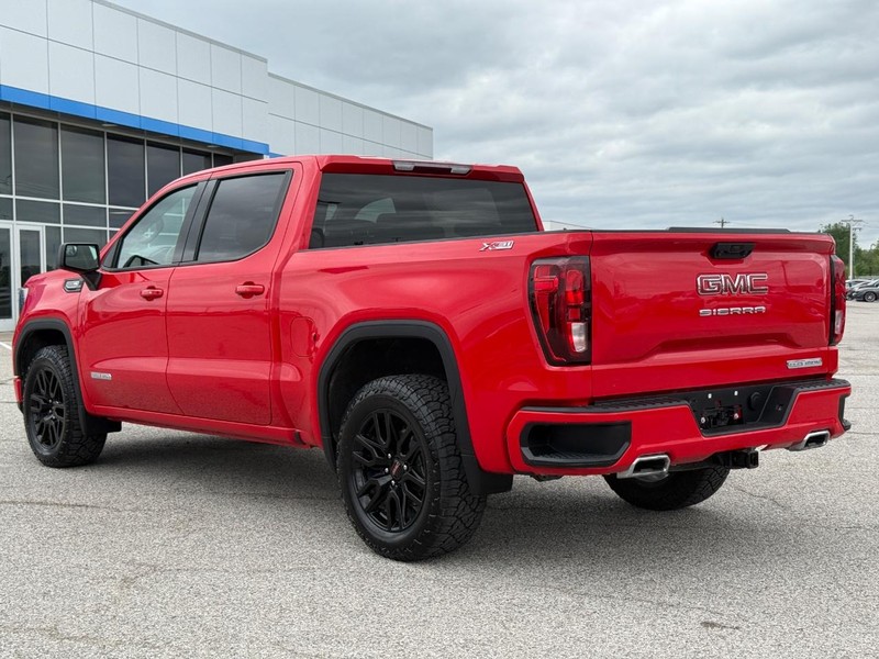 GMC Sierra 1500 Vehicle Full-screen Gallery Image 3