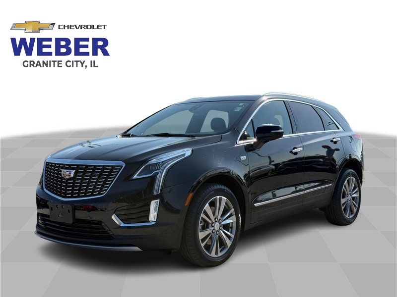 Cadillac XT5 Vehicle Full-screen Gallery Image 01