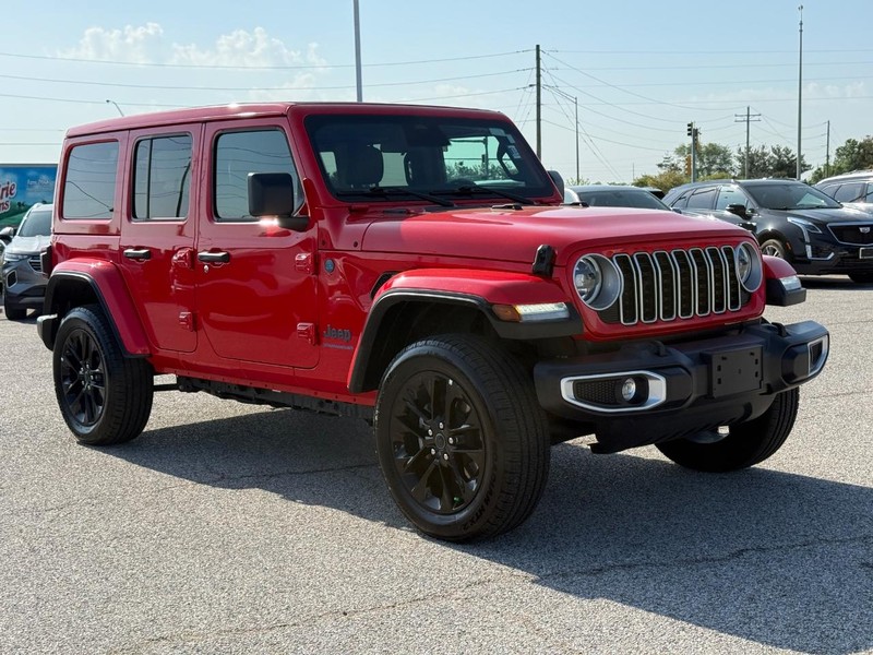 Jeep Wrangler 4xe Vehicle Full-screen Gallery Image 8