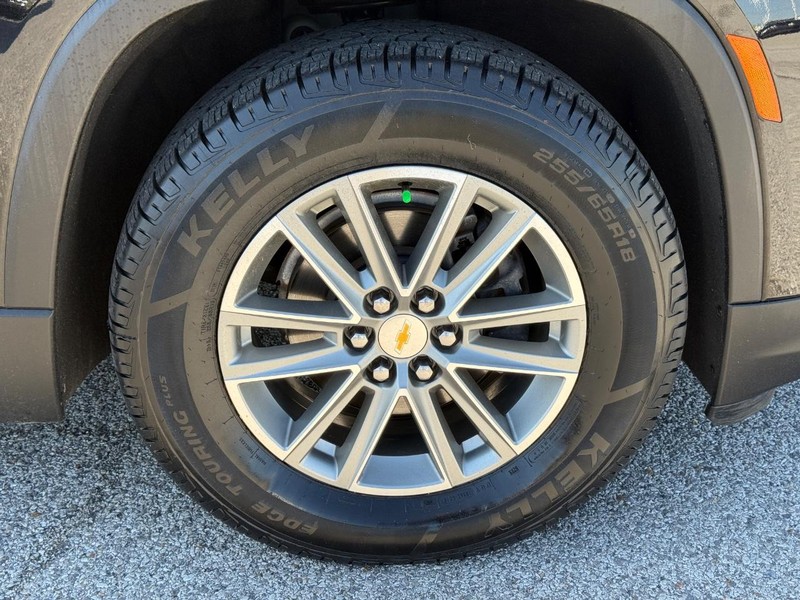 Chevrolet Traverse Vehicle Full-screen Gallery Image 7