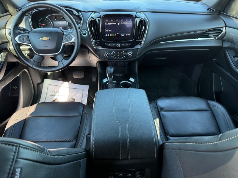 Chevrolet Traverse Vehicle Full-screen Gallery Image 12