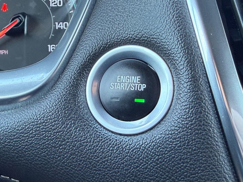 Chevrolet Traverse Vehicle Full-screen Gallery Image 16