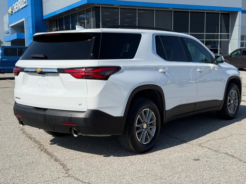 Chevrolet Traverse Vehicle Full-screen Gallery Image 5