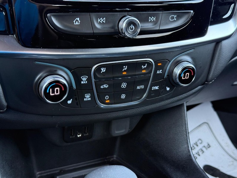 Chevrolet Traverse Vehicle Full-screen Gallery Image 19