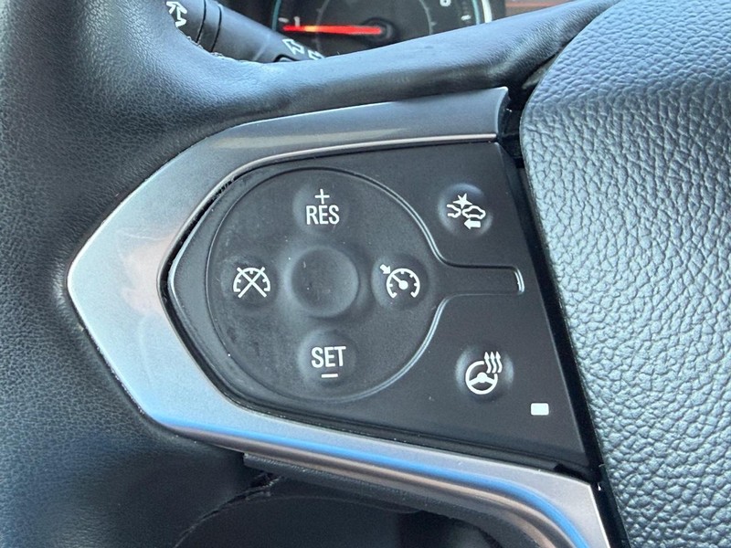 Chevrolet Traverse Vehicle Full-screen Gallery Image 15