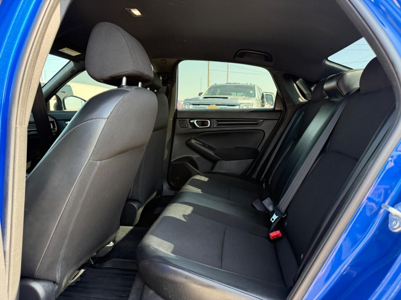 Honda Civic Sedan Vehicle Full-screen Gallery Image 10