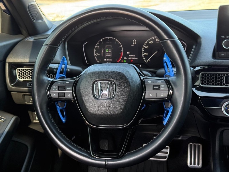 Honda Civic Sedan Vehicle Full-screen Gallery Image 12