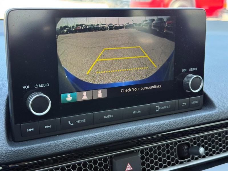 Honda Civic Sedan Vehicle Full-screen Gallery Image 17