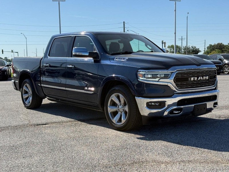 Ram 1500 Vehicle Full-screen Gallery Image 8