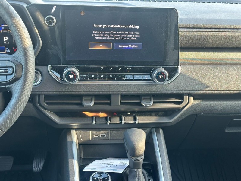 Chevrolet Colorado Vehicle Full-screen Gallery Image 7