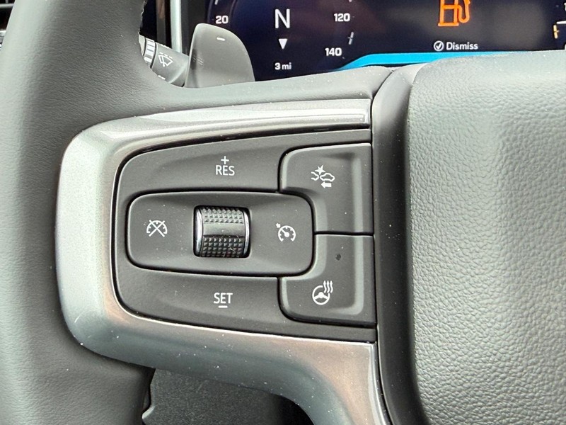 Chevrolet Silverado 1500 Vehicle Full-screen Gallery Image 10