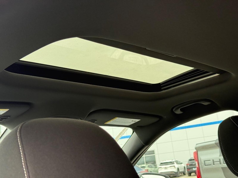 Chevrolet Trax Vehicle Full-screen Gallery Image 6