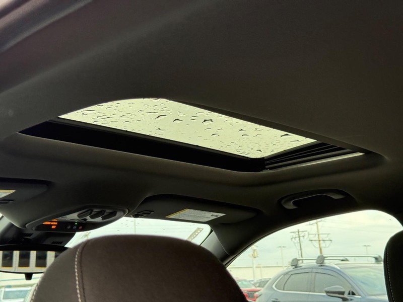 Chevrolet Trax Vehicle Full-screen Gallery Image 6