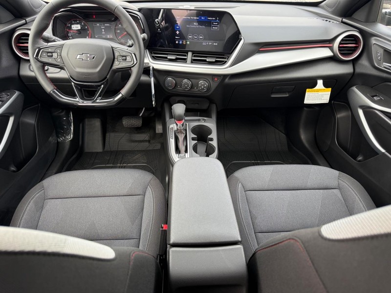 Chevrolet Trax Vehicle Full-screen Gallery Image 7